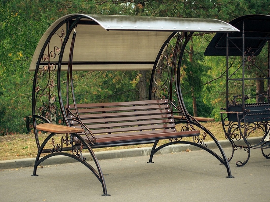 Кованые качели