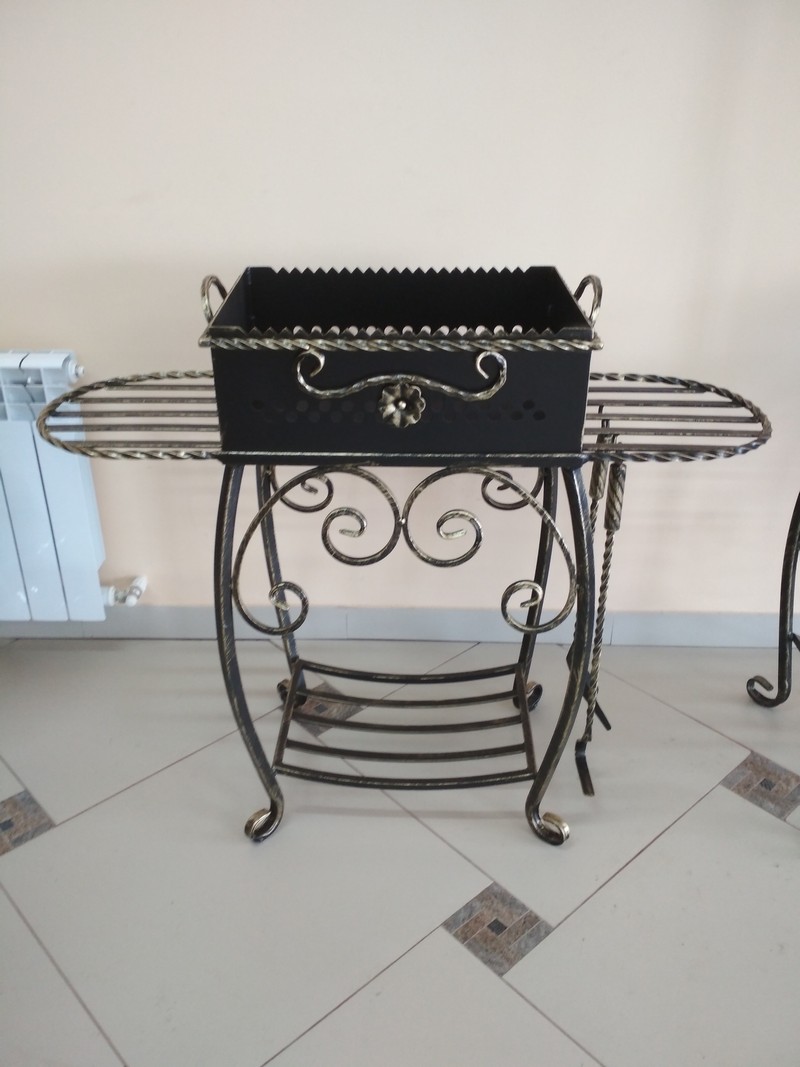 кованый мангал